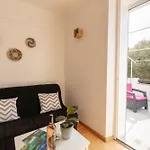 La Maison De Papou, Charmante Maison De Village Avec Vue Idealement Situee A La Madrague Вилла